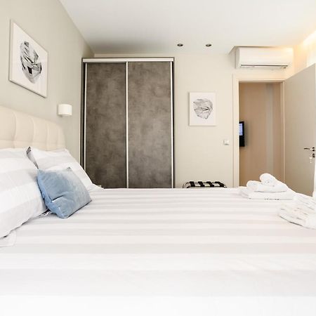 A15 Pristine & Lux Apartment Near Syntagma Square Athens Ngoại thất bức ảnh